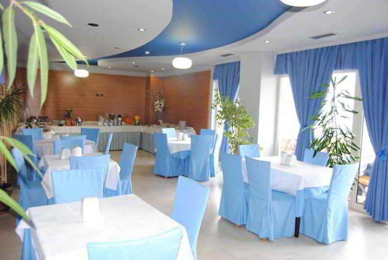 Aragosta Hotel & Restaurant Дуррес Ресторан фото